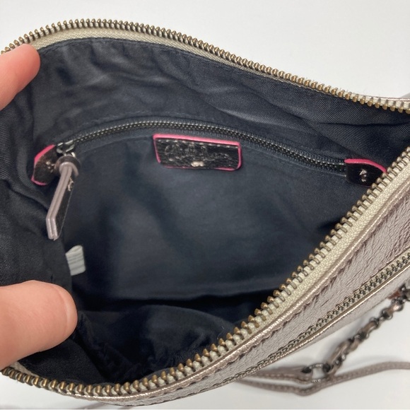 Elliott Lucca | Bronze Metallic Woven Zipper Crossbody Bag - Picture 5 of 6